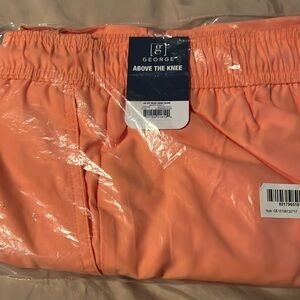 NWT George Men’s  6-inch Swim Trunks - Size S